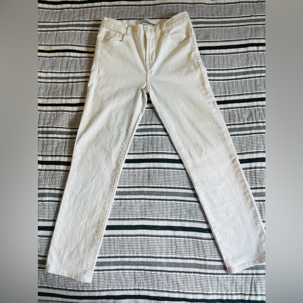 J Brand White Crop Skinny Jeans. Size 25.